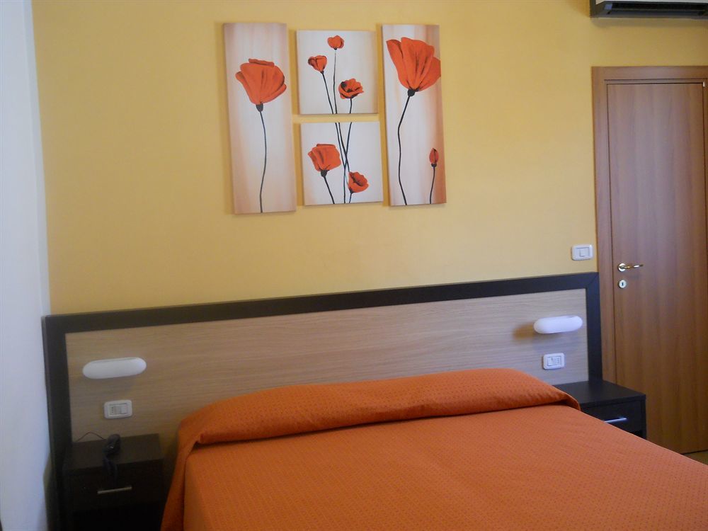Albergo San Lorenzo Гроссето Экстерьер фото